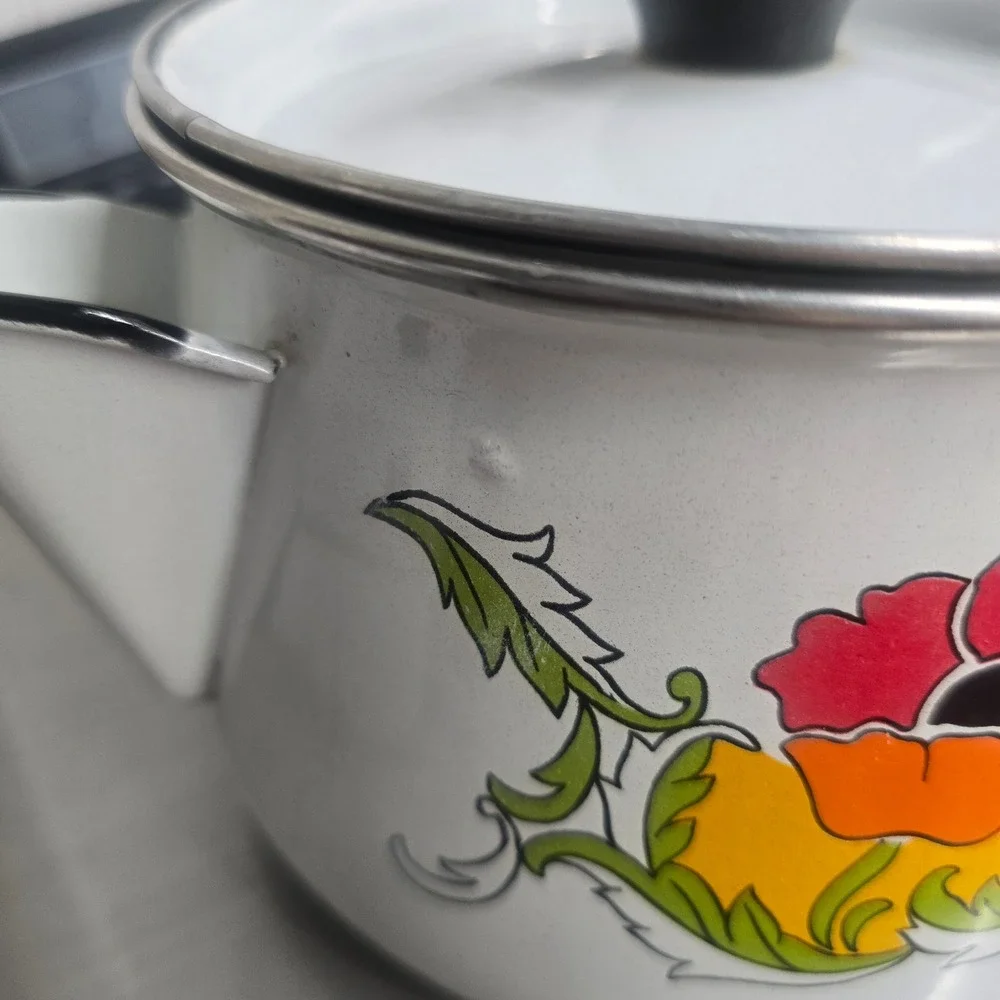 Vintage Cer-A-Met Enamel Tea Kettle Retro Floral Rare Pattern Mod Poppy